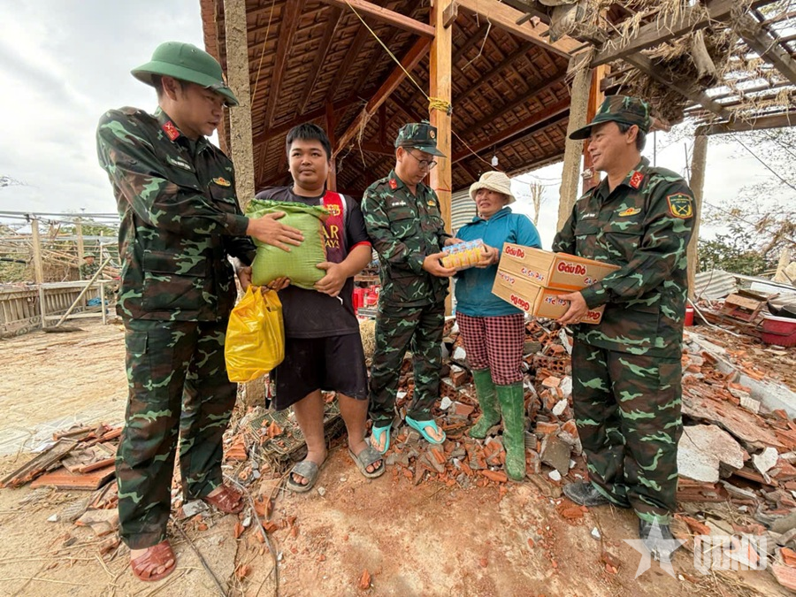 Điểm tựa vững vàng của người dân vùng lũ